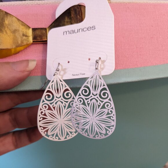 Maurices Jewelry - Maurice's NWT Teardrop Filigree Earrings